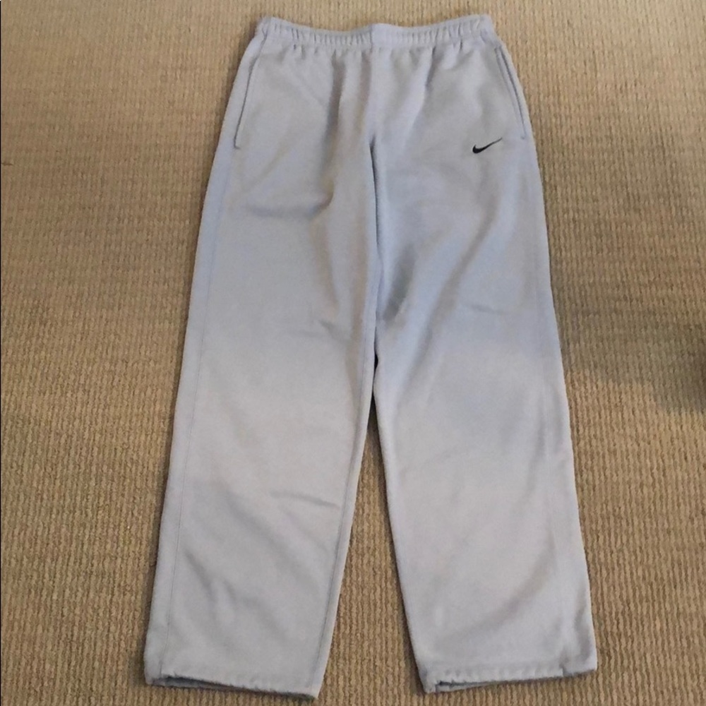 Men’s Large Nike Therma-Fit Sweatpants
